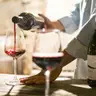 Dégustation de Barolo en Enoteca — Gastronomie Turin VIP : Luxe Piémontais et Haute Gastronomie, turin
