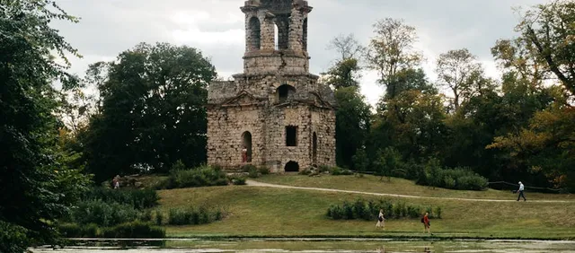 Museum Gardens y Ruinas de St Mary's Abbey