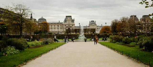 Tuileries Garden — Inspiring Walk Between the Louvre and Concorde