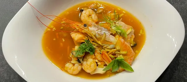 Business Dinner with Bouillabaisse at the Vieux-Port