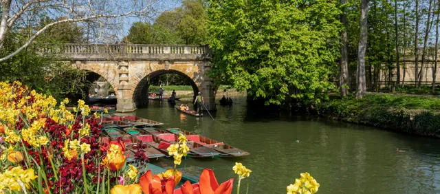 Punting on the River Cherwell