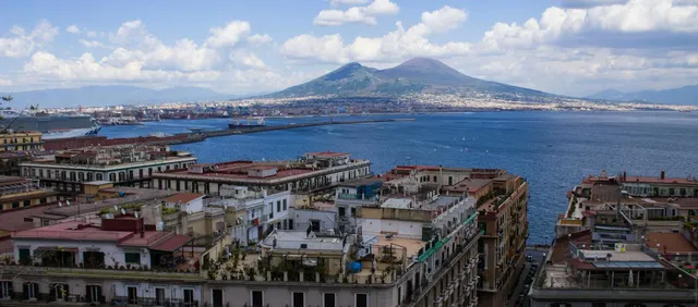 Lungomare Caracciolo Walk