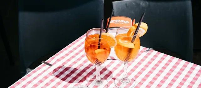 Aperitivo en los Navigli