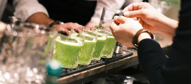 カフェ マジェスティック