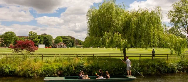 Private Punting on the Cherwell