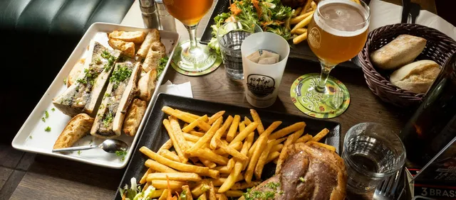 Almuerzo en Brasserie Le Noailles