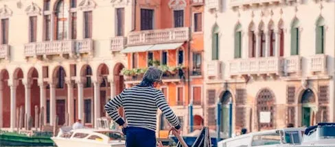 Paseo en Gondola al Atardecer