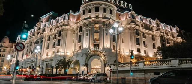 Jardín Botánico de Niza: Té entre Plantas Exóticas
