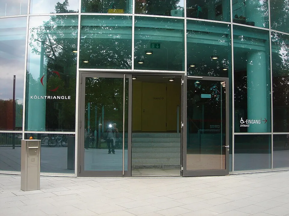 Triangle Tower Mirador