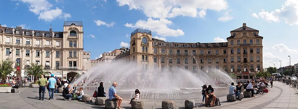 Karlsplatz (Stachus) Fountain