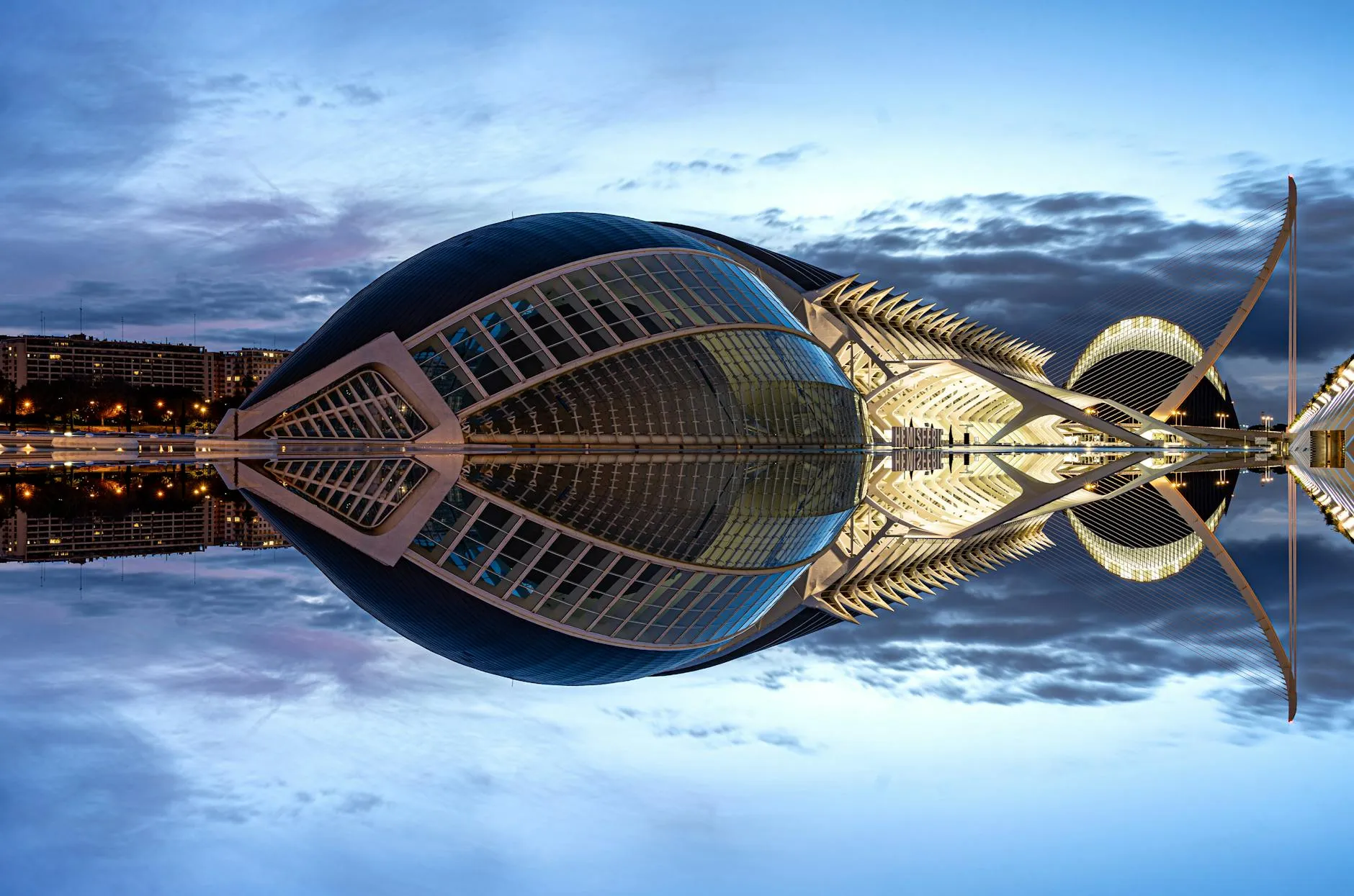 Valencia Bleisure: Business Meets Mediterranean Living