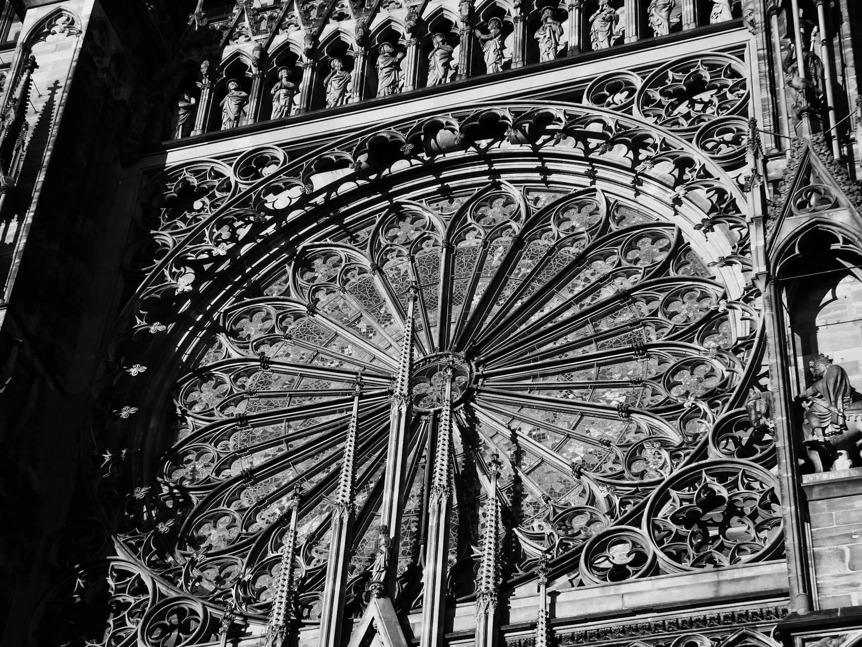 Estrasburgo Cultural: Catedral Gótica, Museus e Património Europeu