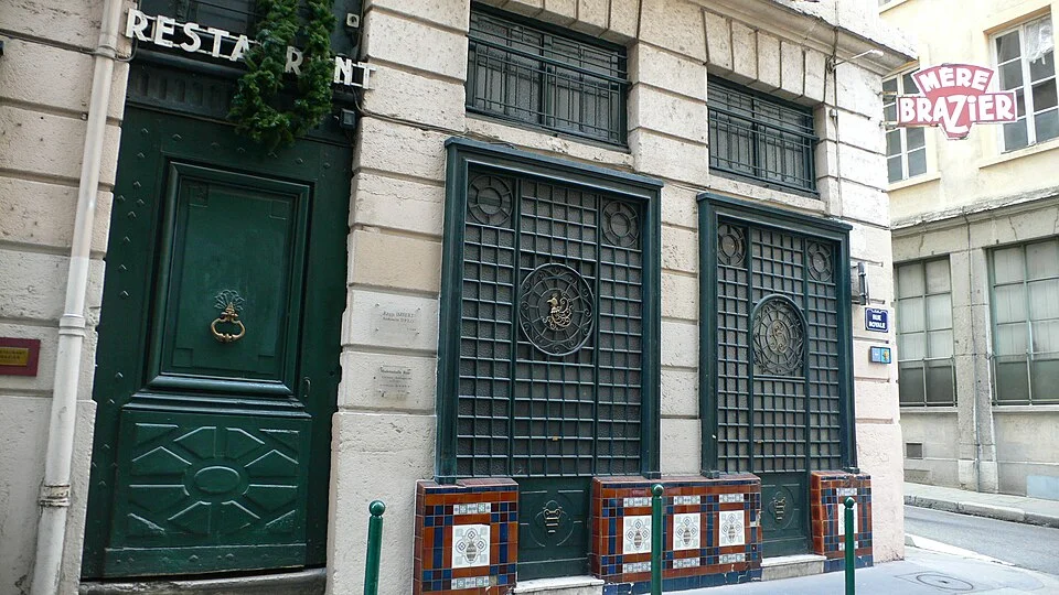 Lyon de Lujo: Exclusividad y Alta Gastronomia — lyon