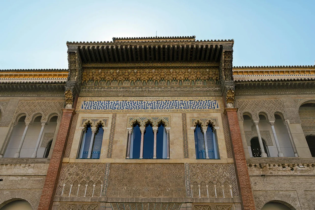 Seville Bleisure: Work and Culture Among Tiles and Orange Trees — sevilla