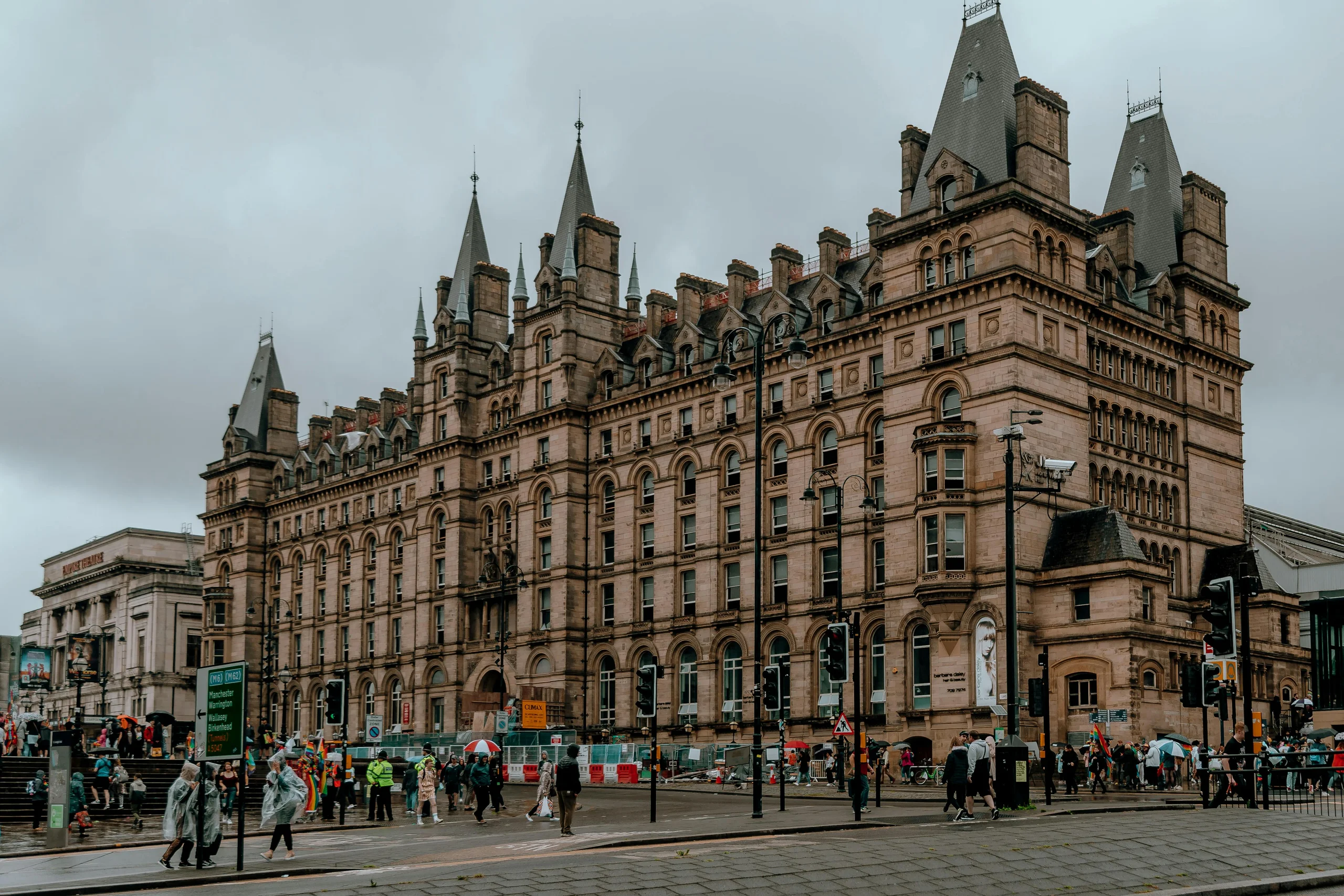 Bold Street : Cafés de Spécialité et Cuisine du Monde