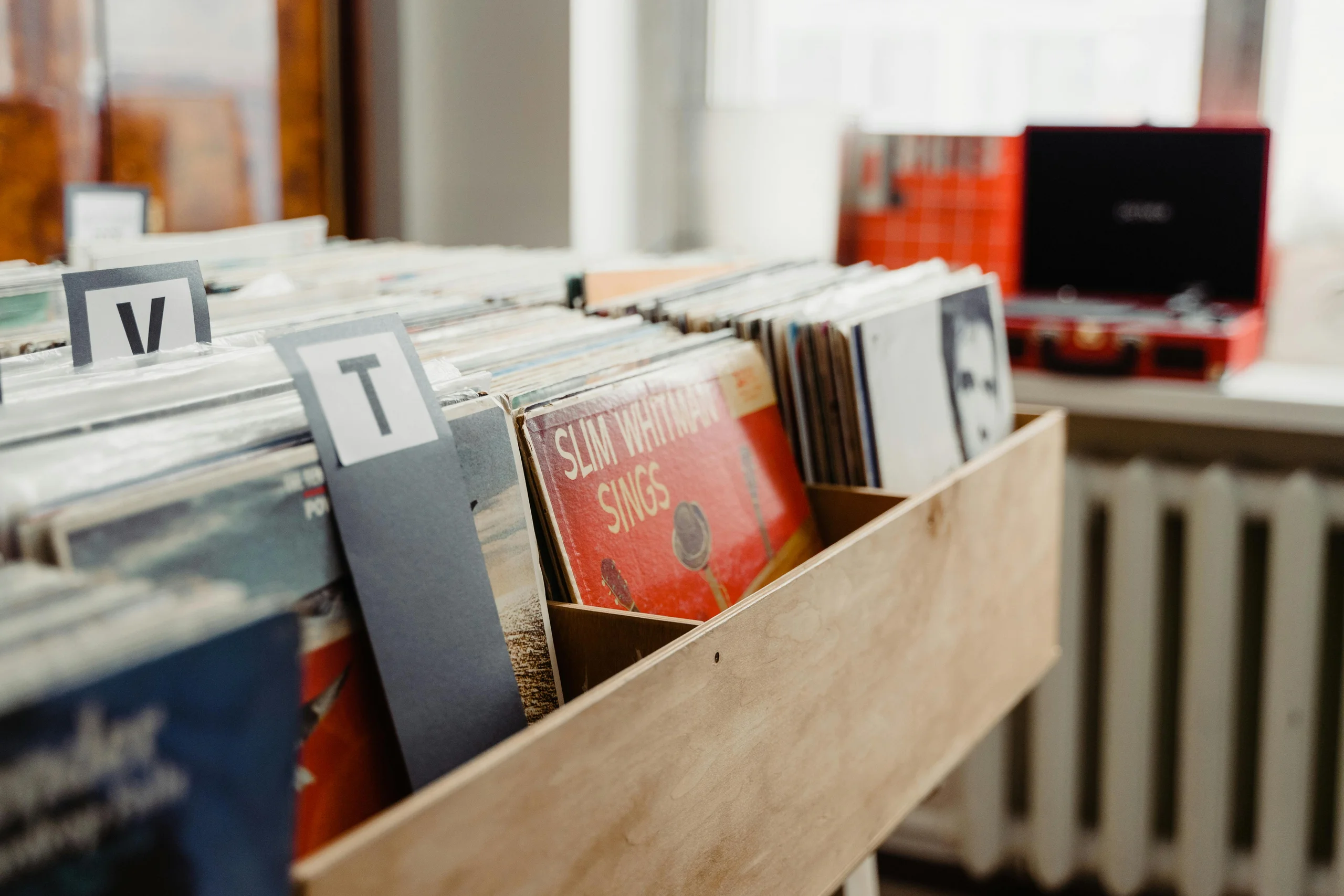Lojas de Vinil: O Legado Musical a 33 RPM