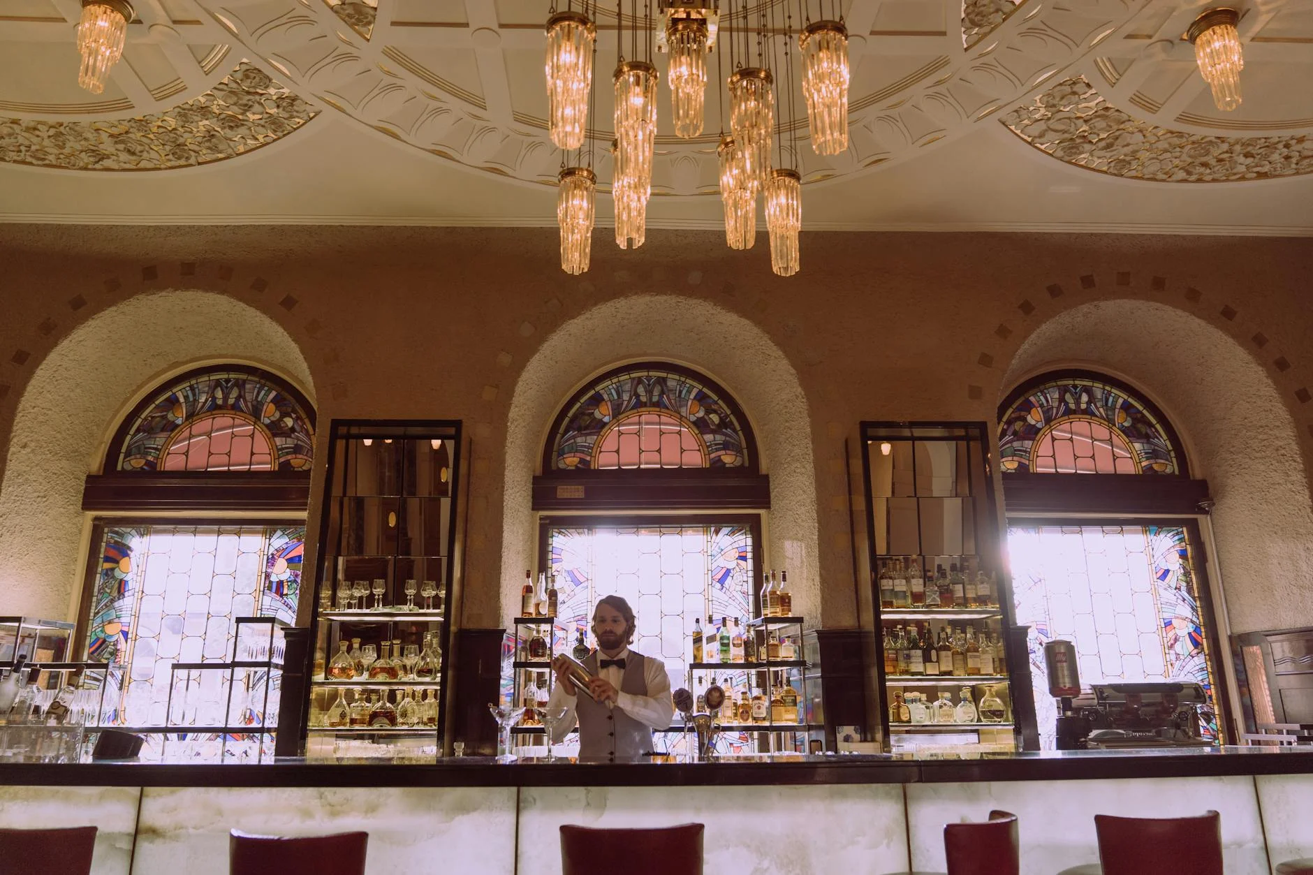 Cóctel en terraza del Hotel Amigo