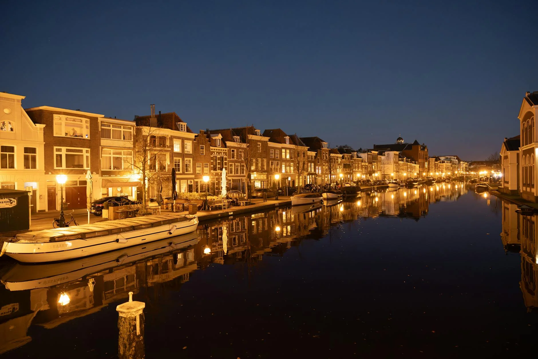 Private Sunset Canal Cruise