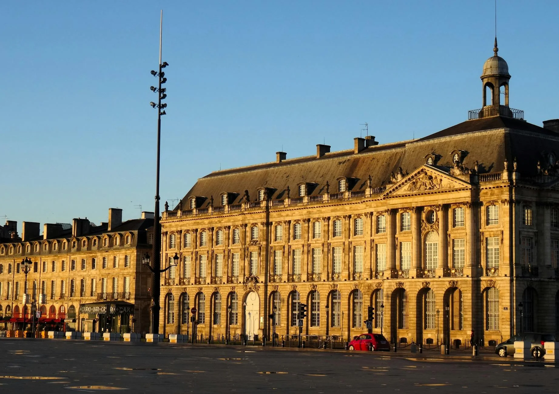 Place de la Bourse & Miroir d'Eau