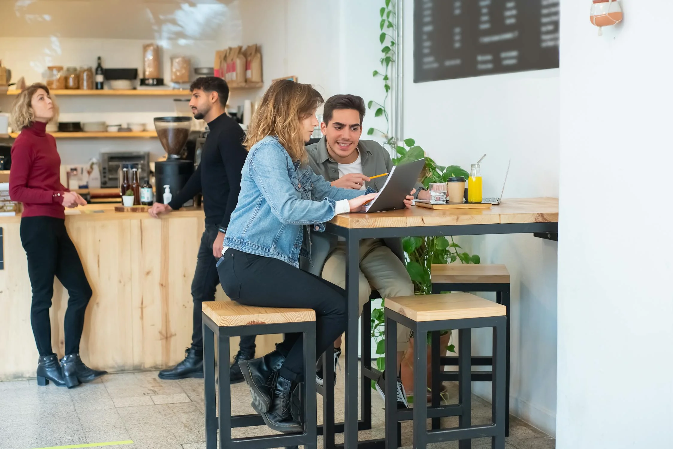 Café Columbus — Morning Work Session