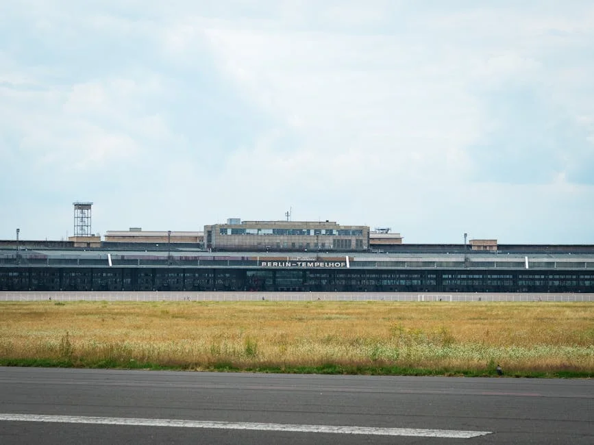 Tempelhofer Feld